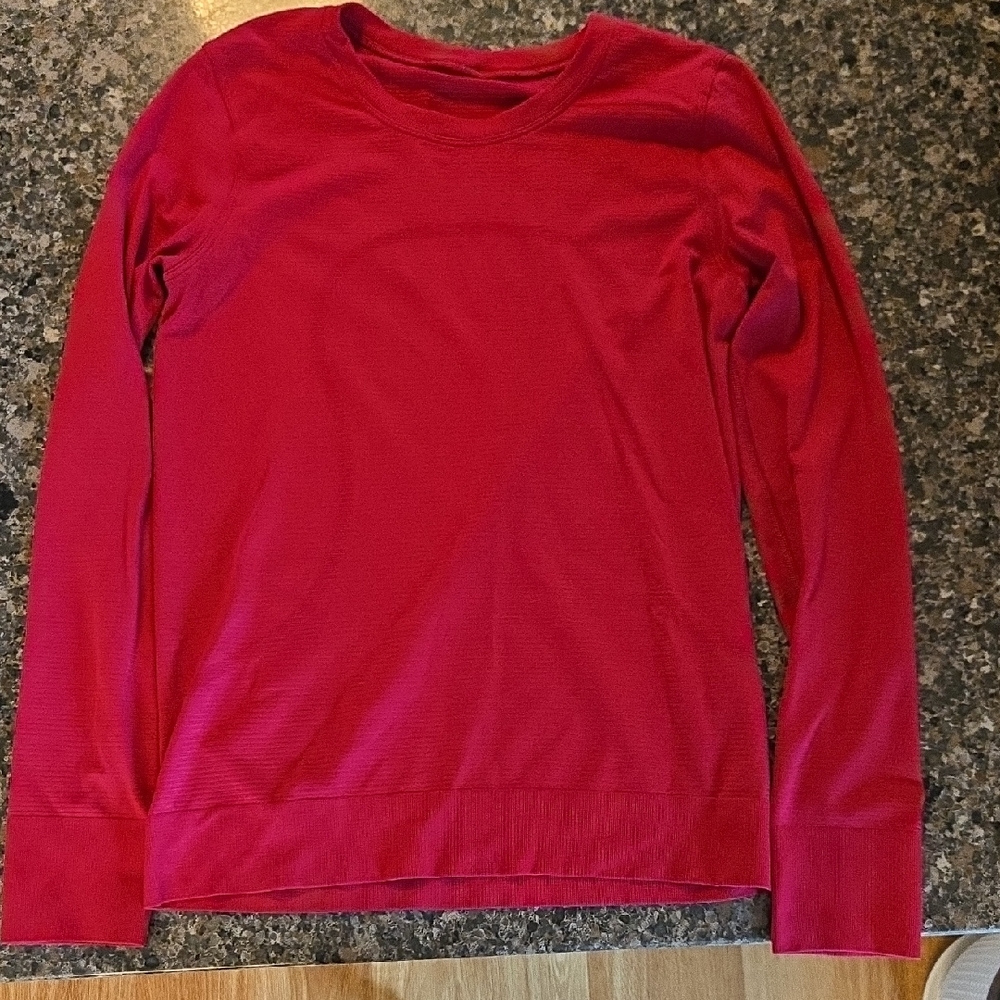Lululemon Swiftly Realxed Fit Long Sleeve Top Size 6 Pink